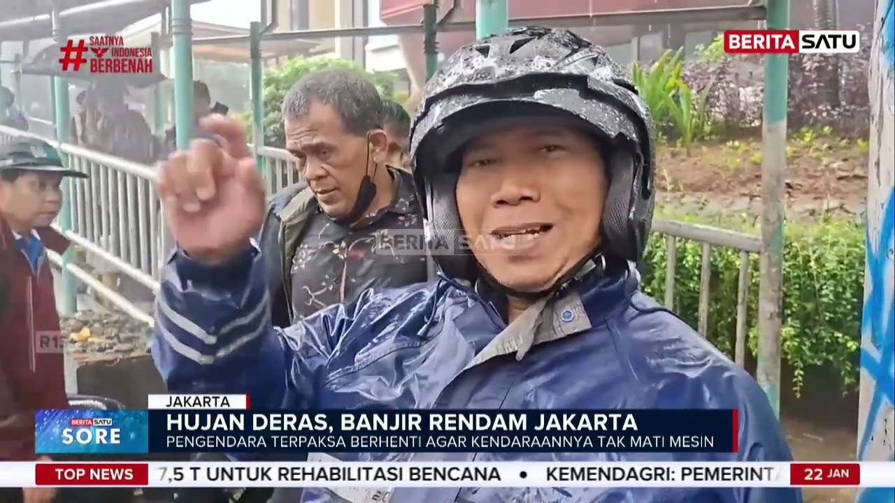 Macet Horor di Jalan Daan Mogot Akibat Banjir #Beritasatu