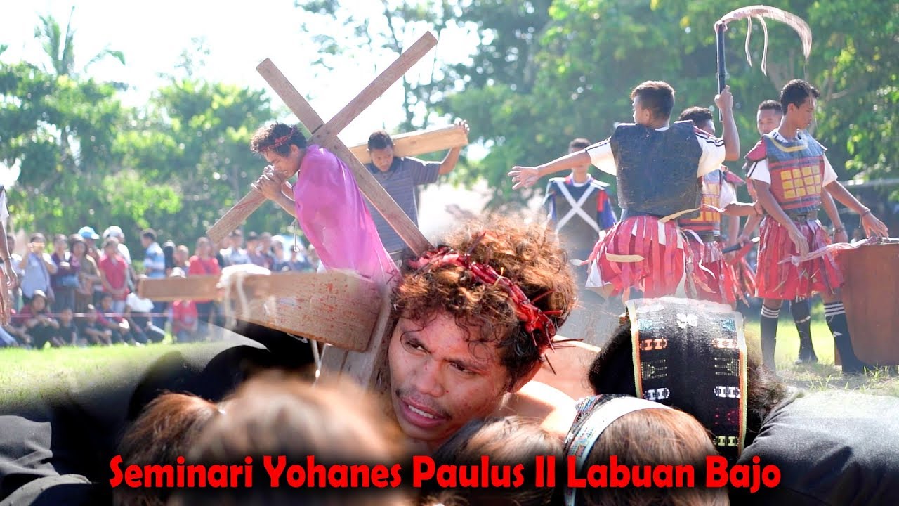 Tablo Jalan Salib - Seminari St. Yohanes Paulus II Labuan Bajo