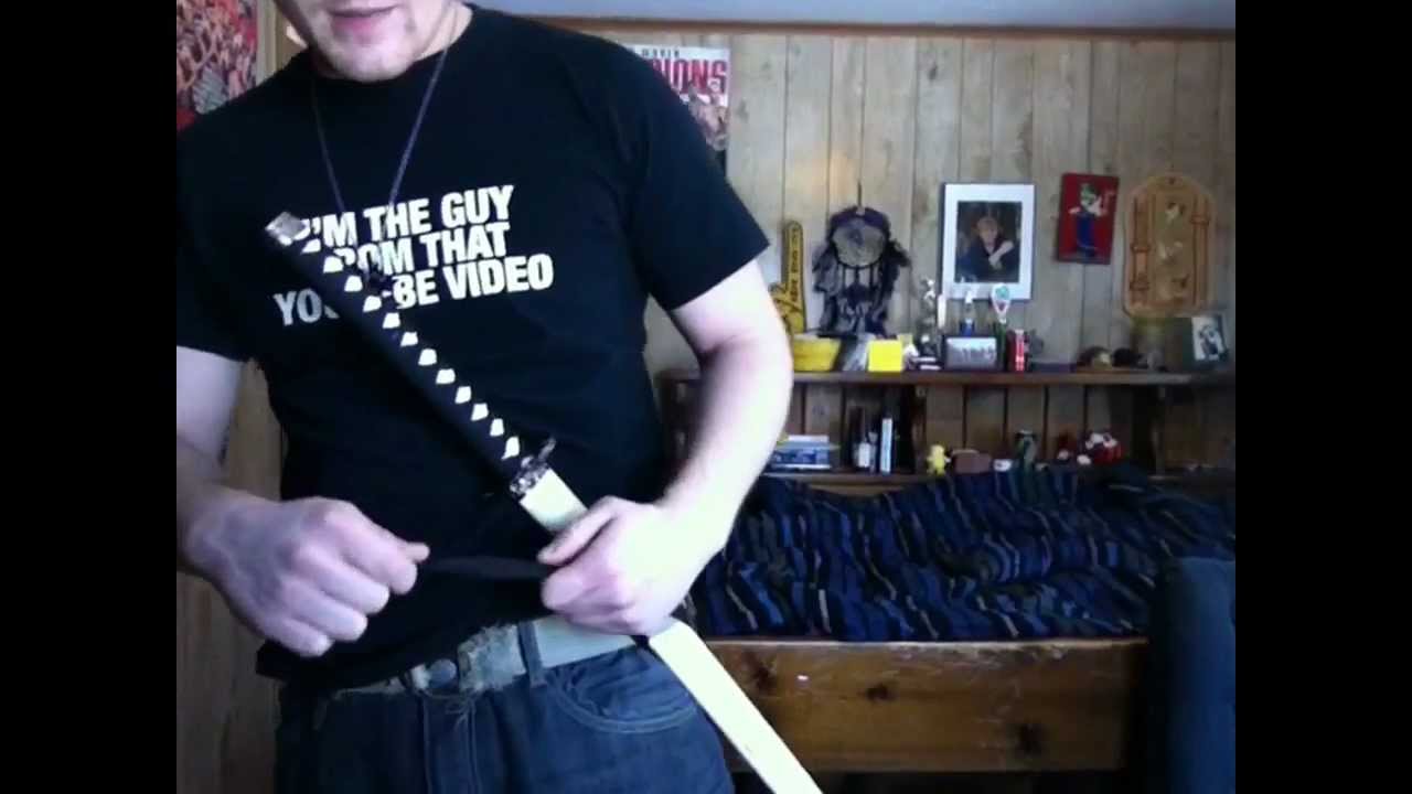 How to Put Sword in Belt/ Draw Sword