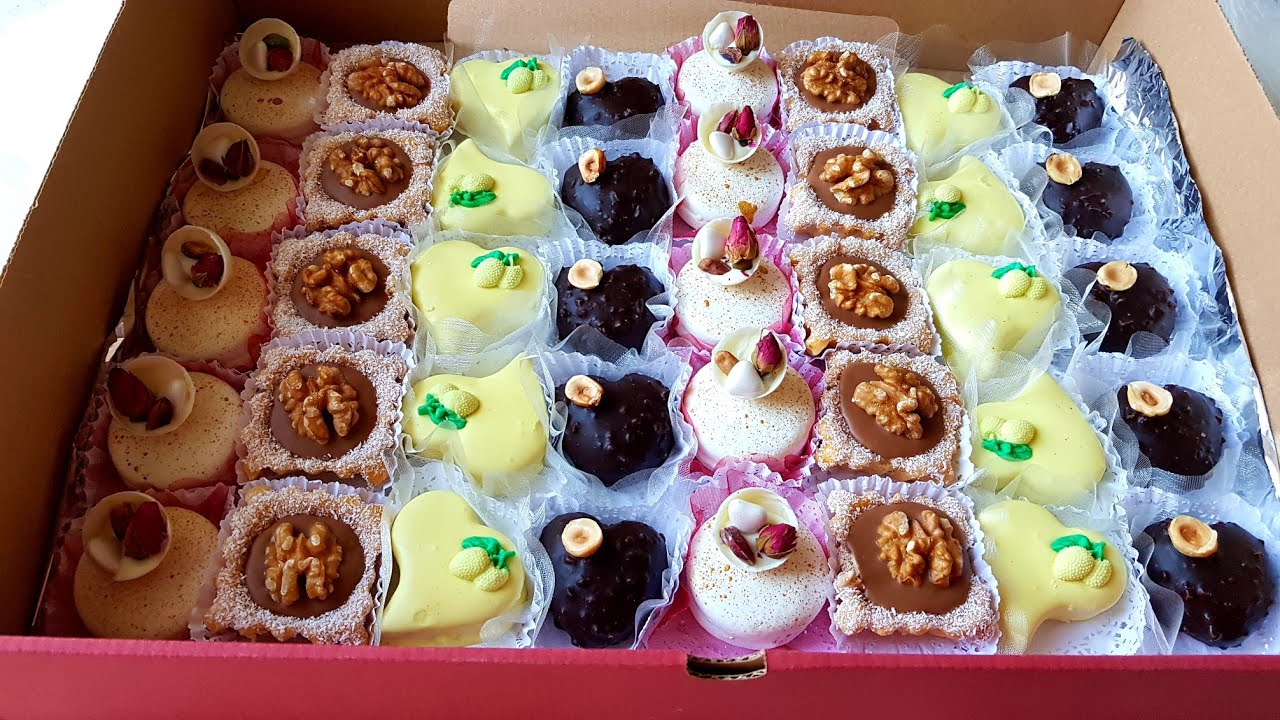 ب 250 غ فقط مرغرين حضرتلكم 4 حلويات كل وحدة خير من الأخرى🤤أكتر من 50 حبة بنة اقتصاد و شكل راقي❤