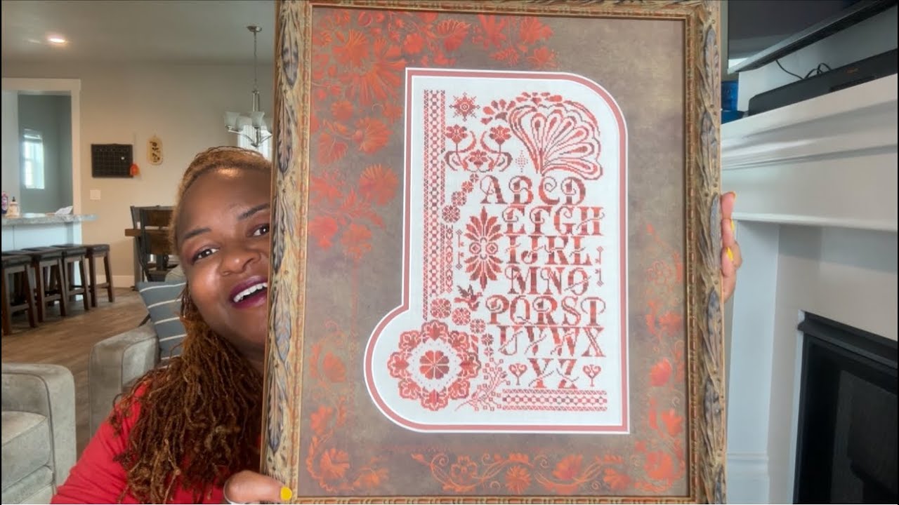 Flosstube #23: Framed Finishes, WIP’s, a New Start and Stitchy Kindness