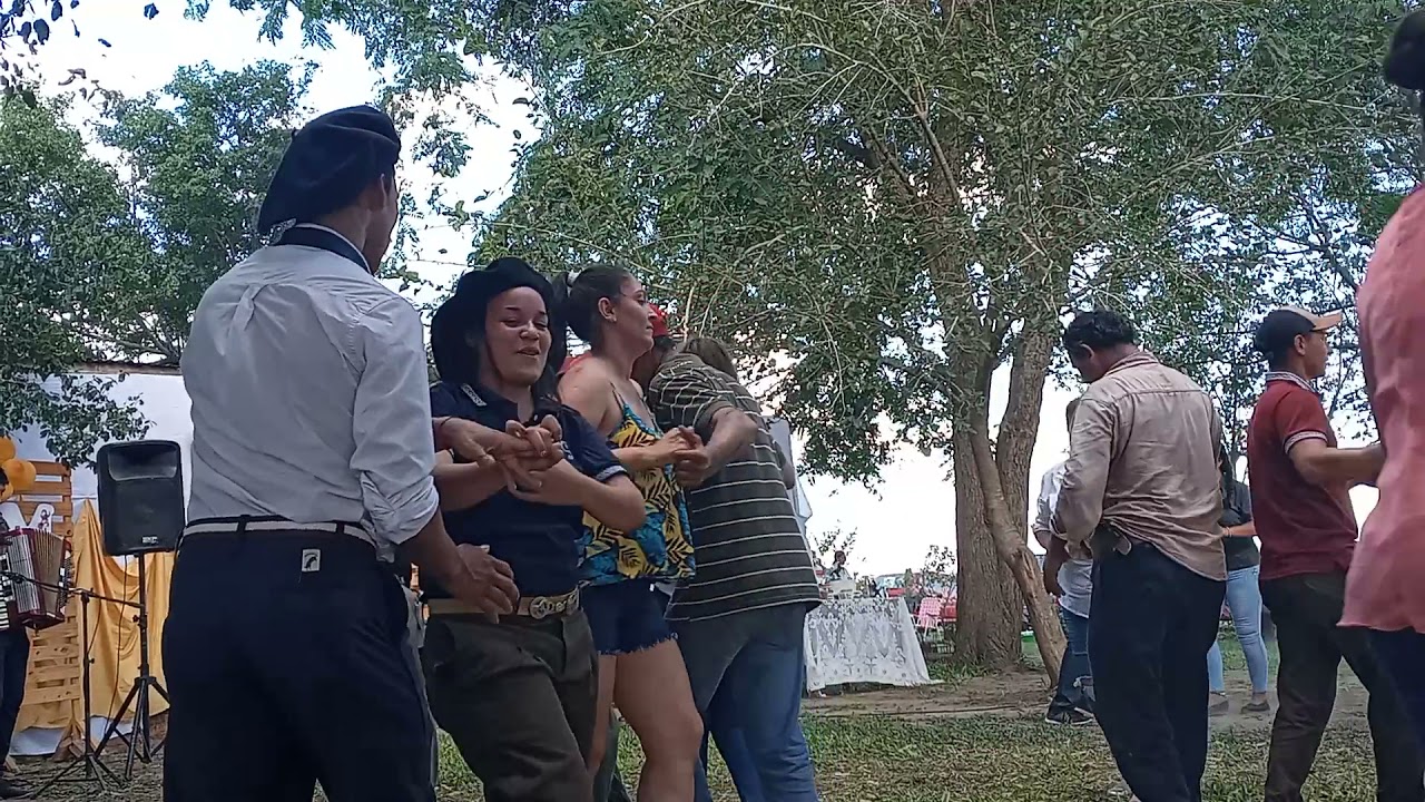 Los Elegidos del Norte y Huguito Pintos (En Vivo)  1ra Parte