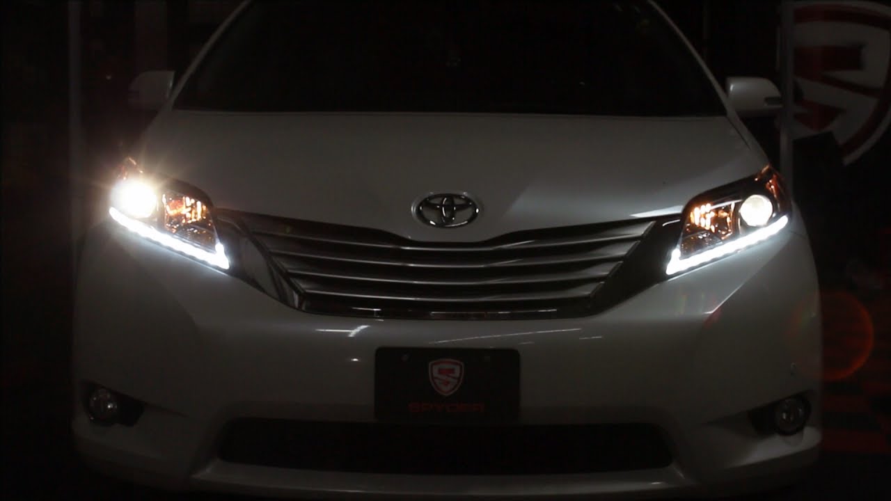 Установка Spyder Auto: проекционные фары Toyota Sienna 2011–2014 гг.
