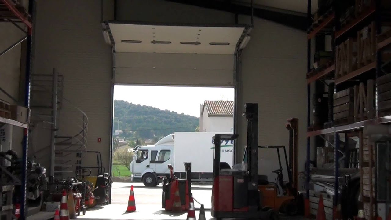 BOYER FORMATION R389 Cariste Hangar et Chariots