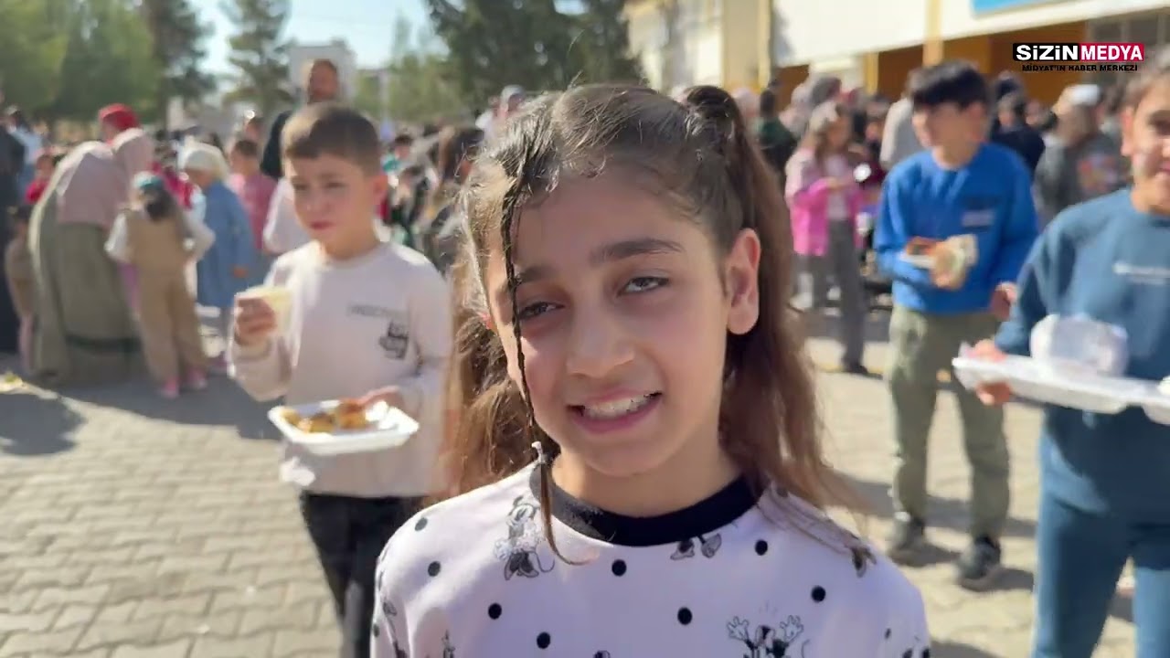 &Ccedil;EDES Projesiyle Midyat&rsquo;ta Gazze Yararına Anlamlı Kermes D&uuml;zenlendi