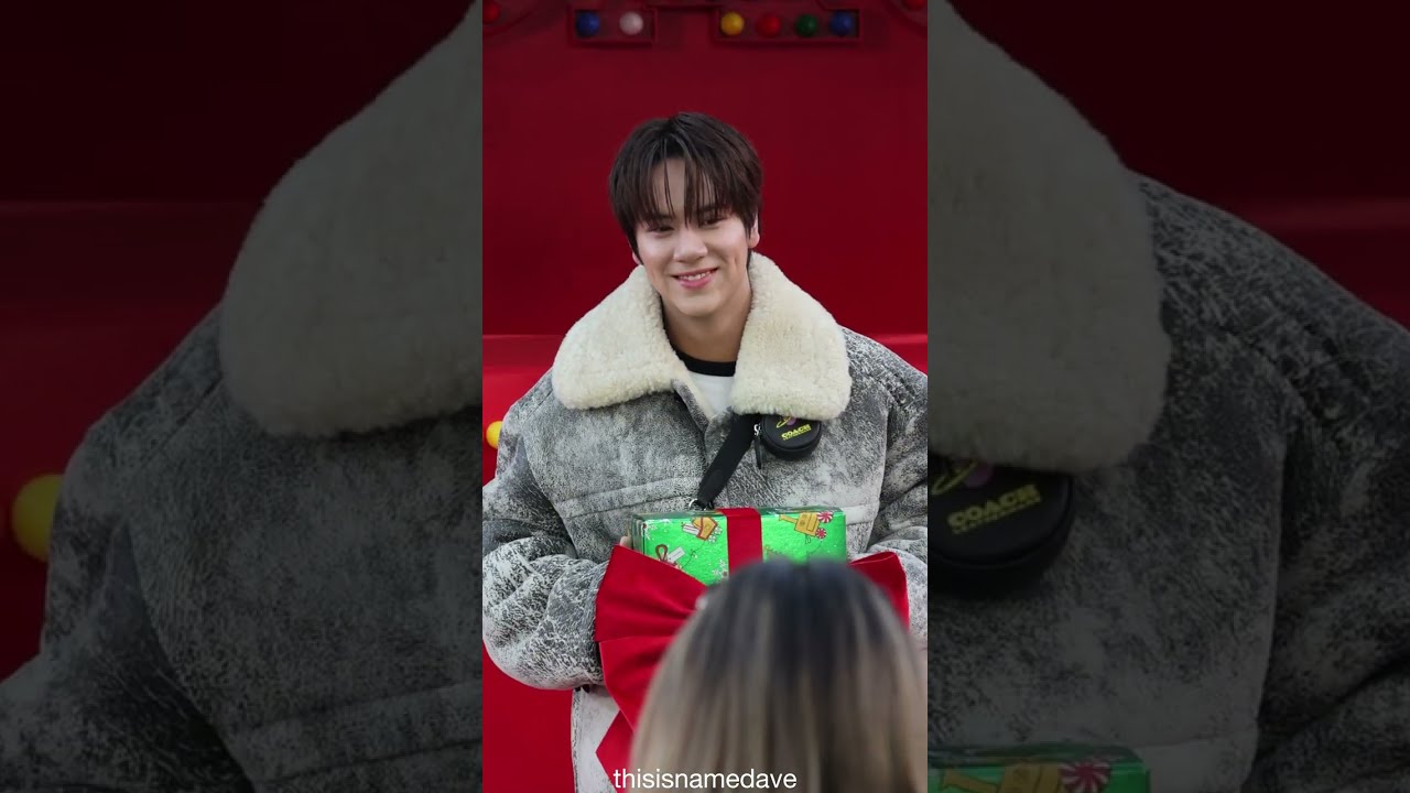 [Fancam] 20231130 Nanon Coach Iconsiam #NanonxCoachHoliday