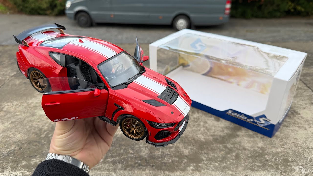 1:18 Ford Shelby Mustang Super Snake - Solido (Распаковка)