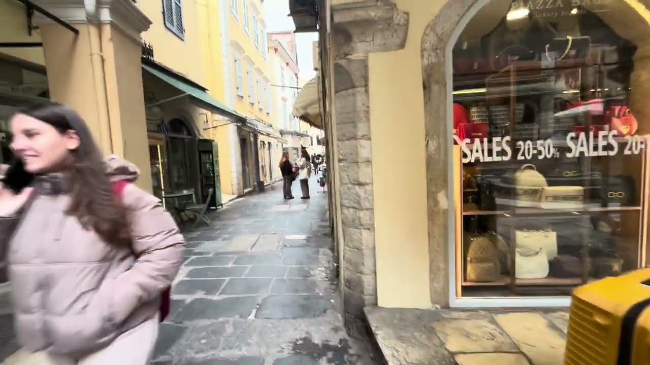Βόλτα στην παλιά πόλη της Κερκυρας, walking to the old part of Corfu town