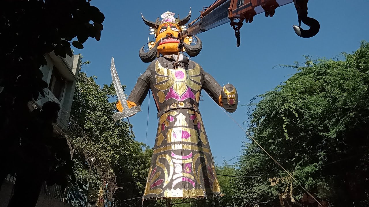 S Block Ravan Standing Up 2024 West Patel Nagar Delhi #sblockravan2024 #ravan2024