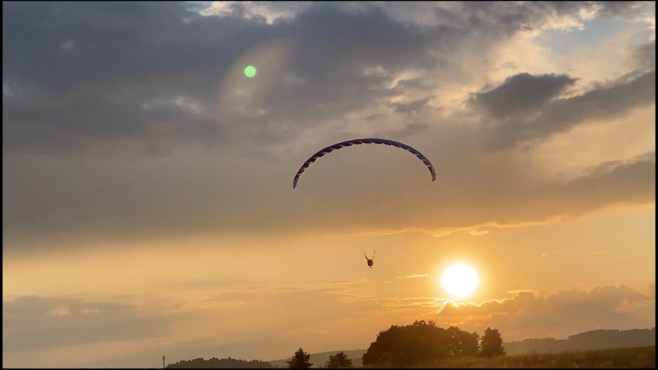 První test nového paraglidingového křídla Psycho Hammer Hybrid a 3D tištěné lehačky.