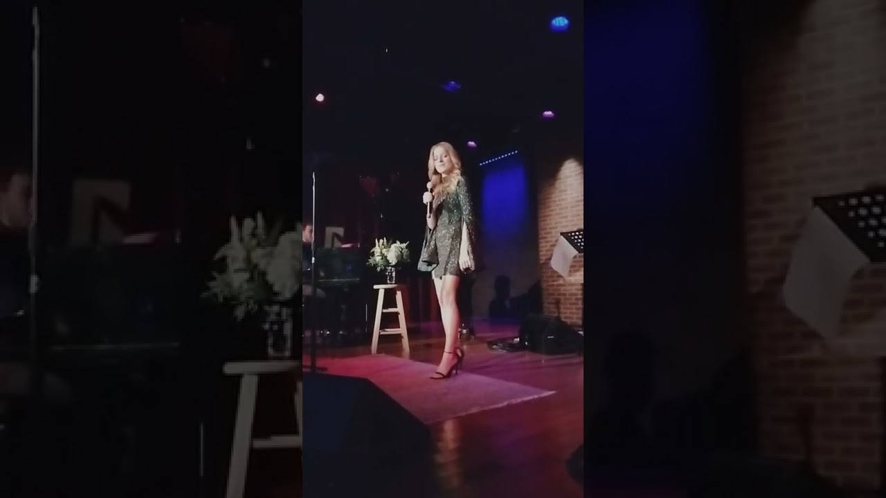 Jackie Evancho, sings the Phantom of the Opera.