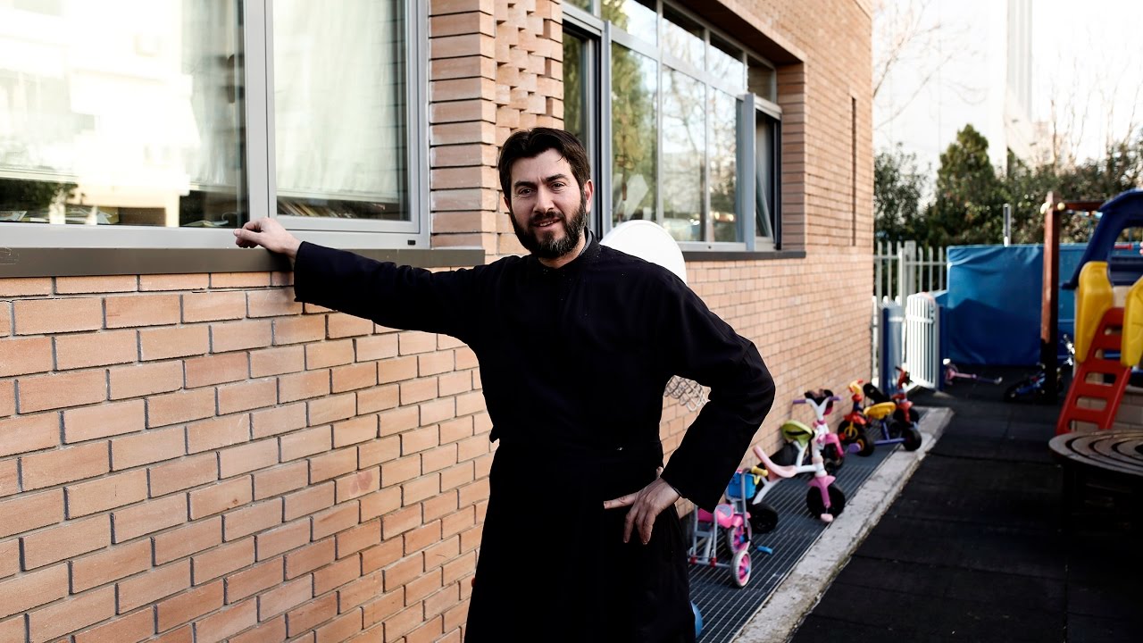 KivotosTouKosmou ShortVersion 9min06sec 27 04 16 v6 out