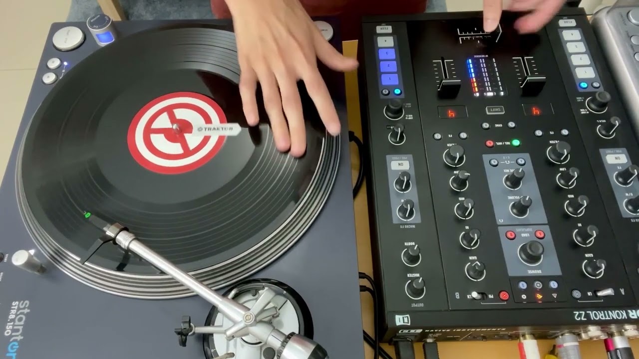 Heavy old school beat and scratching