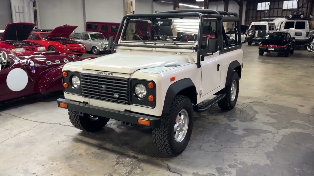 1994 Land Rover Defender 90 NAS Walkaround