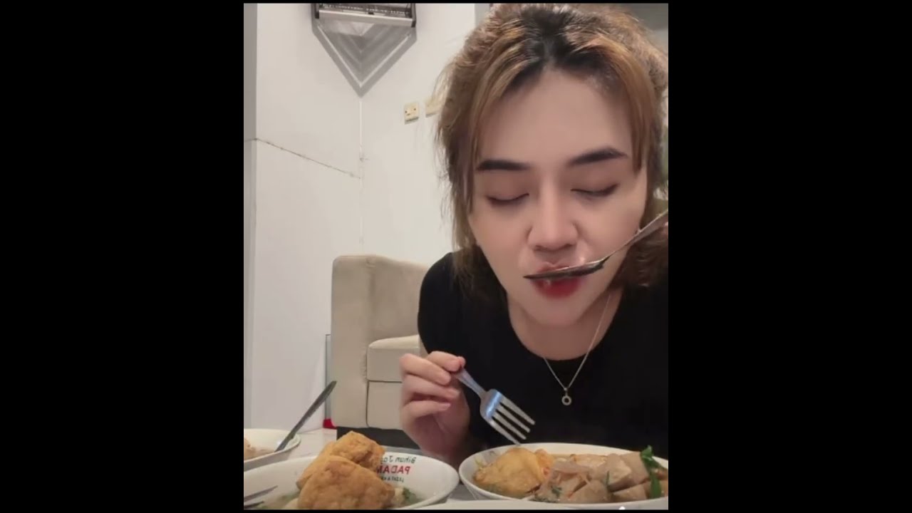 MITAYANG ❤️ FEBRI BUKA MBORONG BAKSO NGANTI KON MORO NO OMAHE 😭😘😍❤️‼️