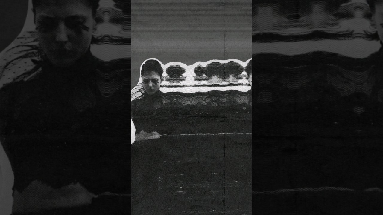 Using a scanner to make weird little pictures 🖤 