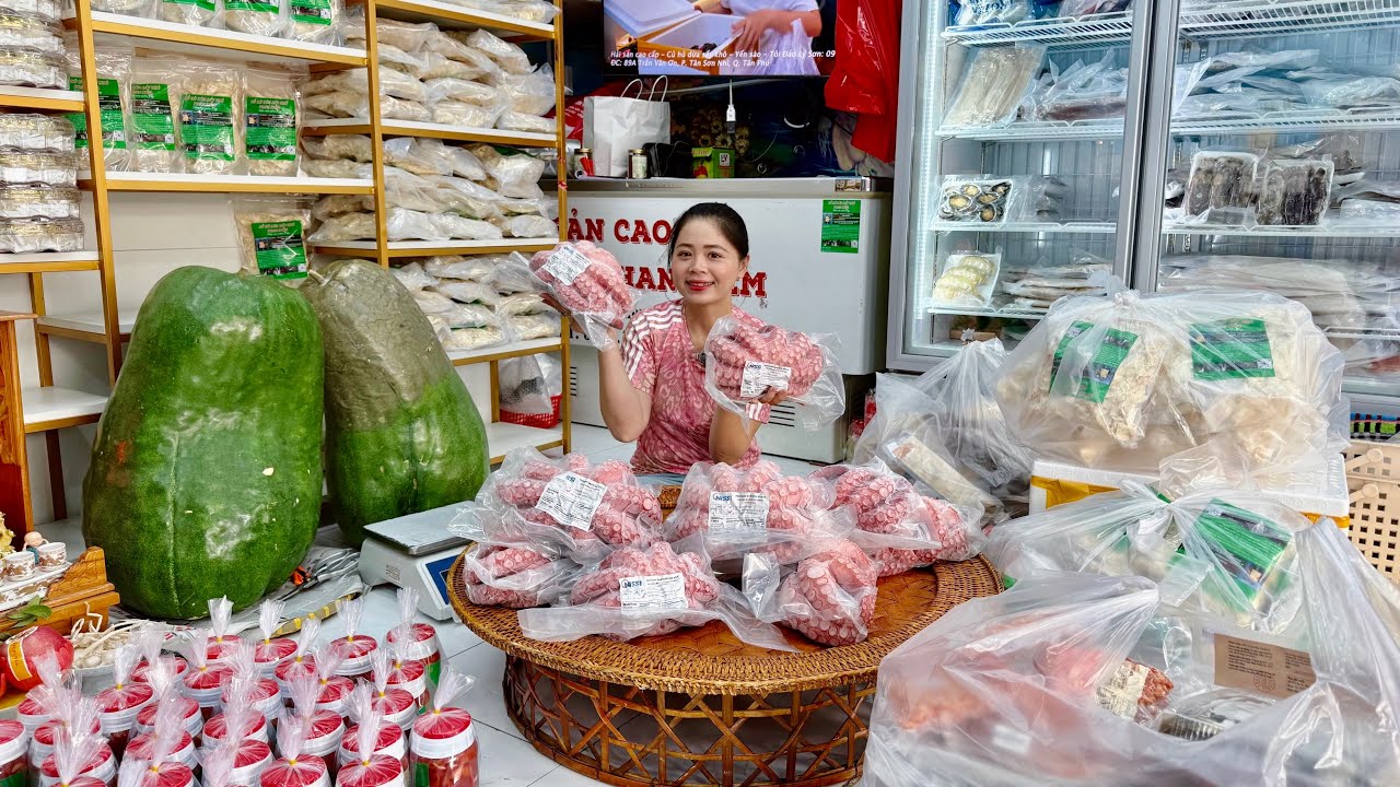 Chuyến Hàng gửi sang Toronto - Canada, Bật mí Quán Cơm có Canh chua siêu ngon gần cửa hàng Phan Diễm