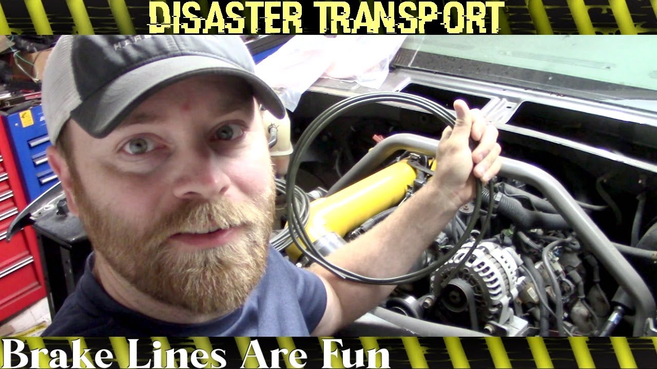 Замена тормозных магистралей на Tahoe 2001 года выпуска (также известном как Disaster Transport)