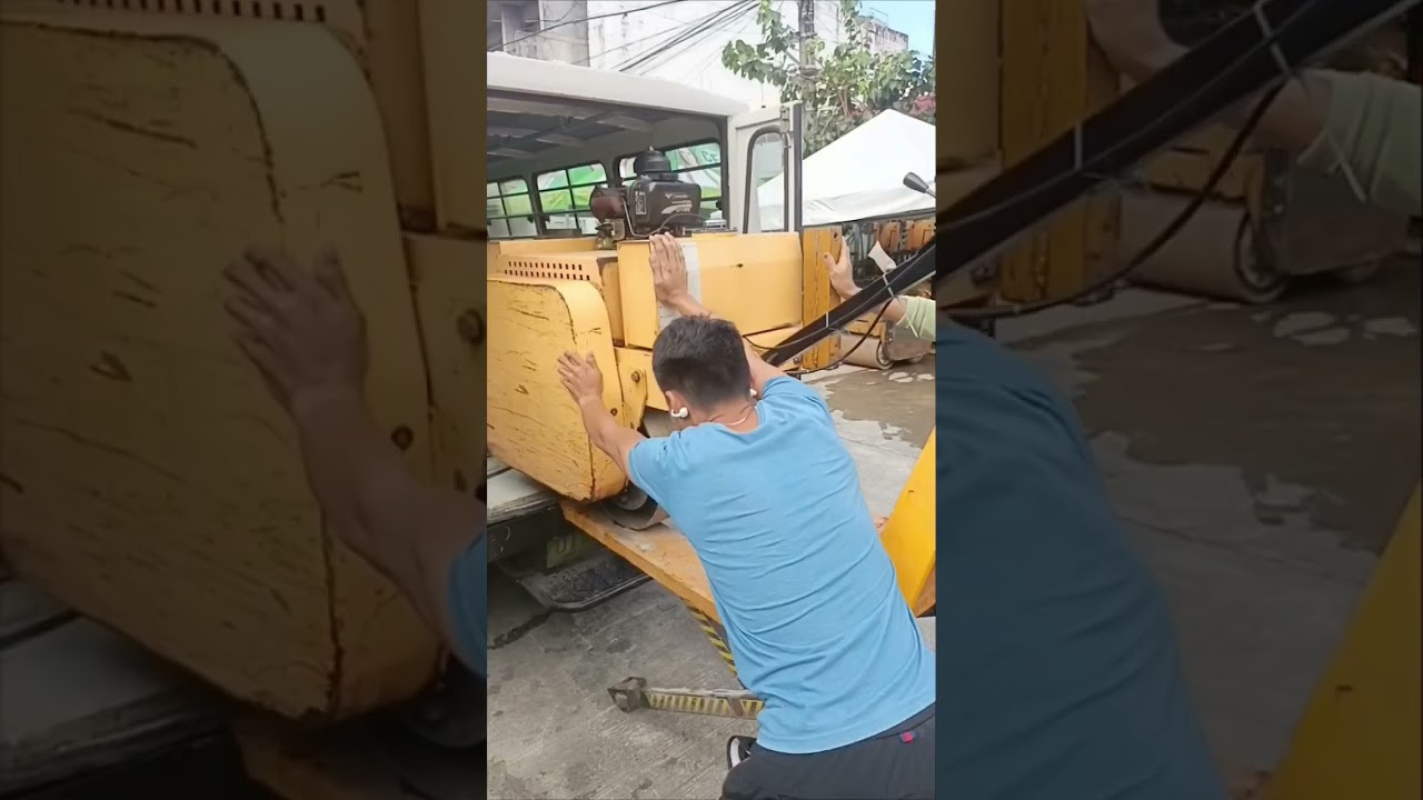 How to load walkbehind roller using jackpallet #walkbehind #mechanic #constructionequipment