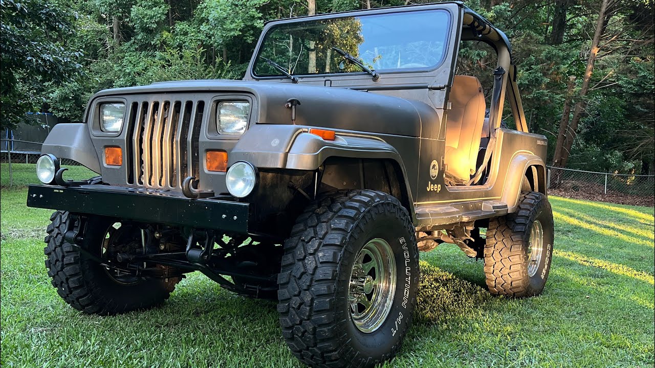 1990 Jeep Wrangler YJ  with Zone 4inch lift
