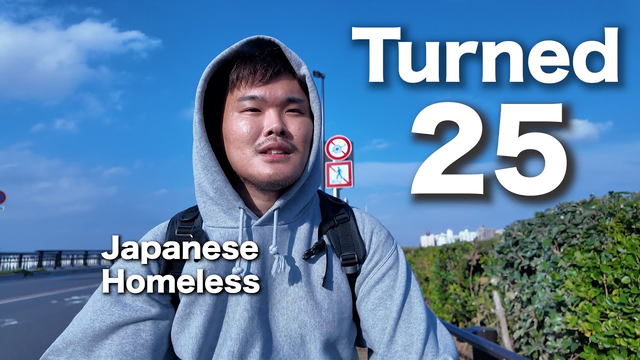 I turned 25 in a Net Cafe...