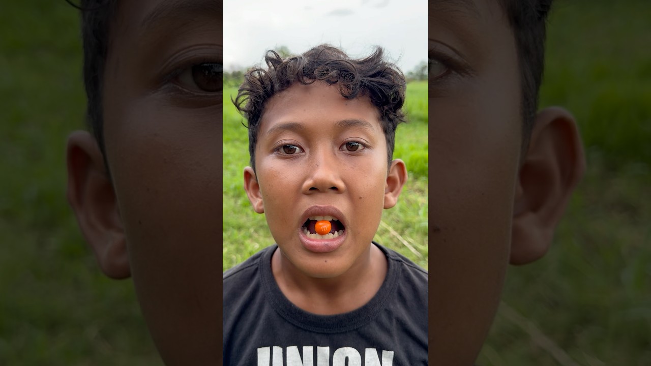 Yummy Bites Crispy M&M’s Chocolate 🍫 eating by 