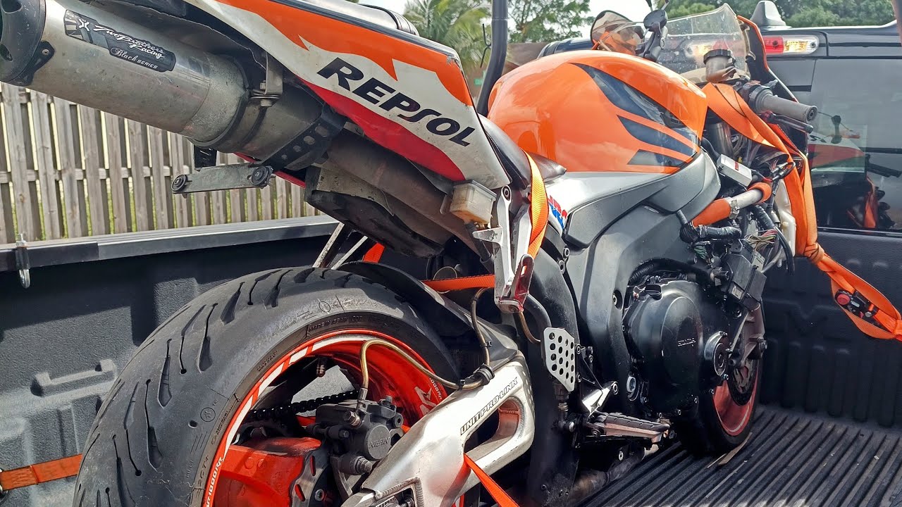 2005 Honda CBR1000RR Repsol Edition (new project restoration)