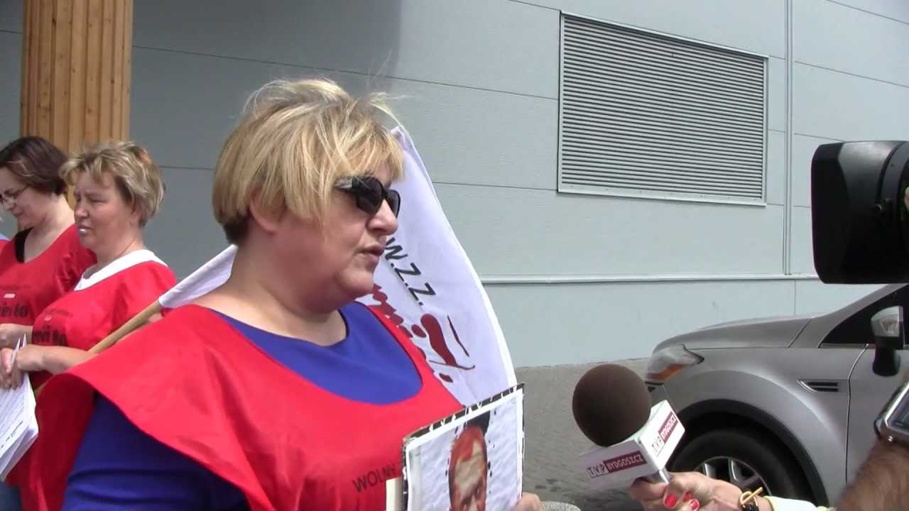 Tesco Bydgoszcz - 30.05.2012 - protest Sierpnia 80 Elżbieta Fornalczyk