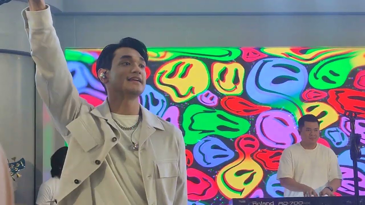 Afgan - Wajahmu Mengalihkan Duniaku | Live At Mall Kelapa Gading 2 Juni 2024