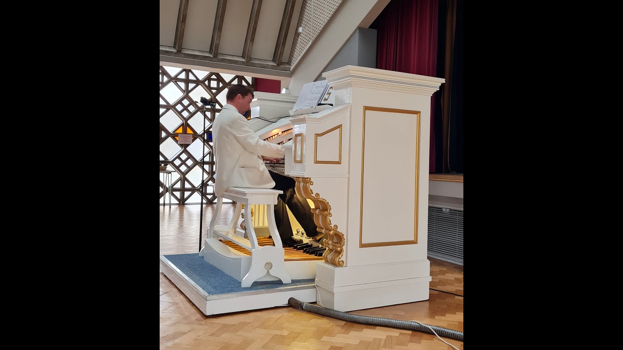 Christian Cartwright at the Ipswich Light Organ Music Societies Christie Wonder Organ
