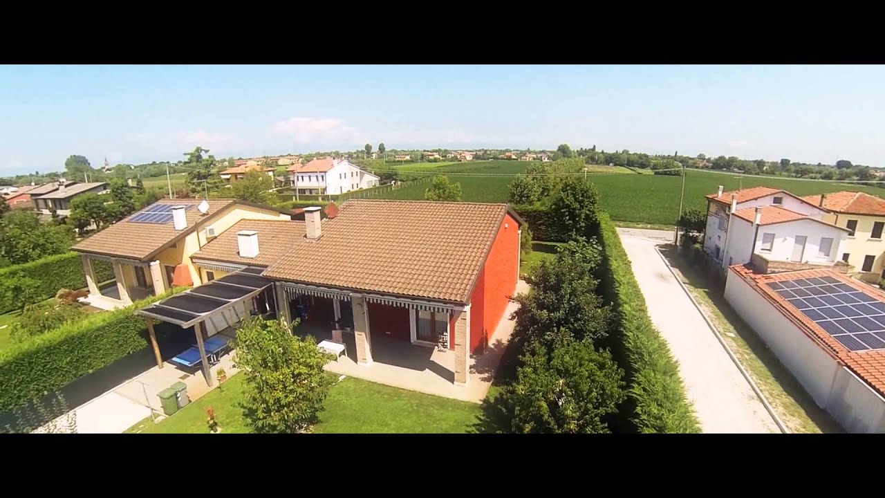 Team Firefly - Casa con giardino a Venezia in vendita - ripresa aerea