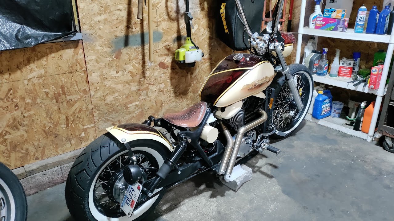 Air ride mods on a slammed Shadow 750!