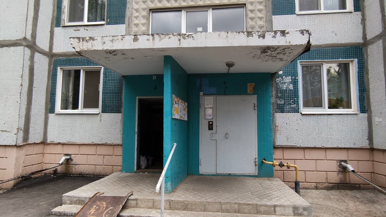 ⚫Лифт (СамЛЗ-1980 г.в); проезд Энергетиков 14 подъезд 1; Балаково; серия: 90-06; (8-й микрорайон)