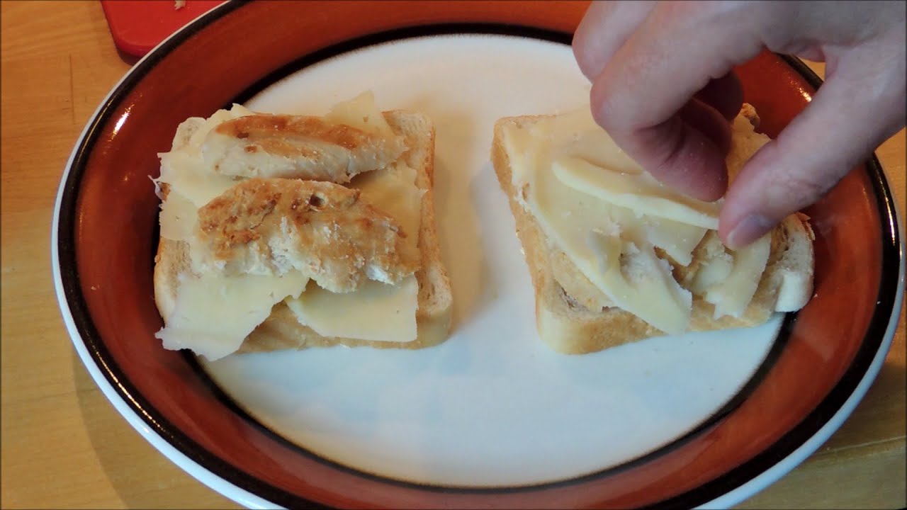 Chicken fillet and cheese toast in a sandwich maker, Melissa toaster