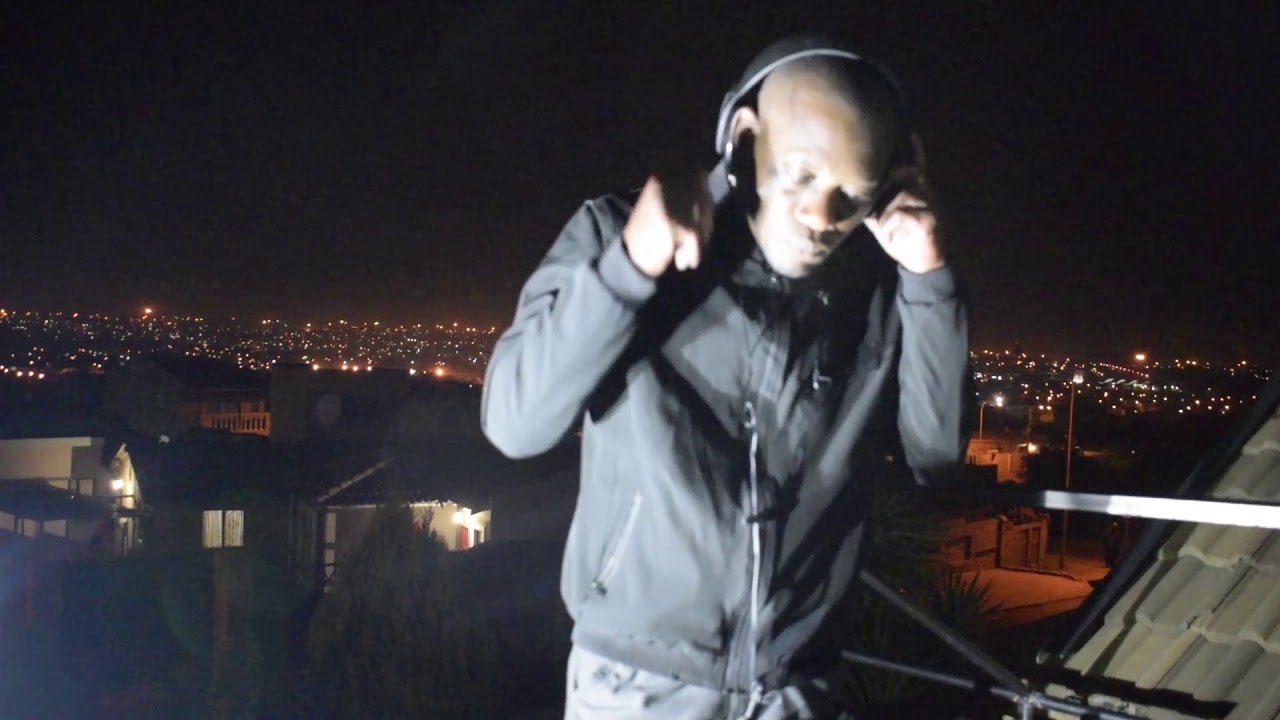 DJGeoNaf at the Rooftop Sessions in Meadowlands, Zone 9