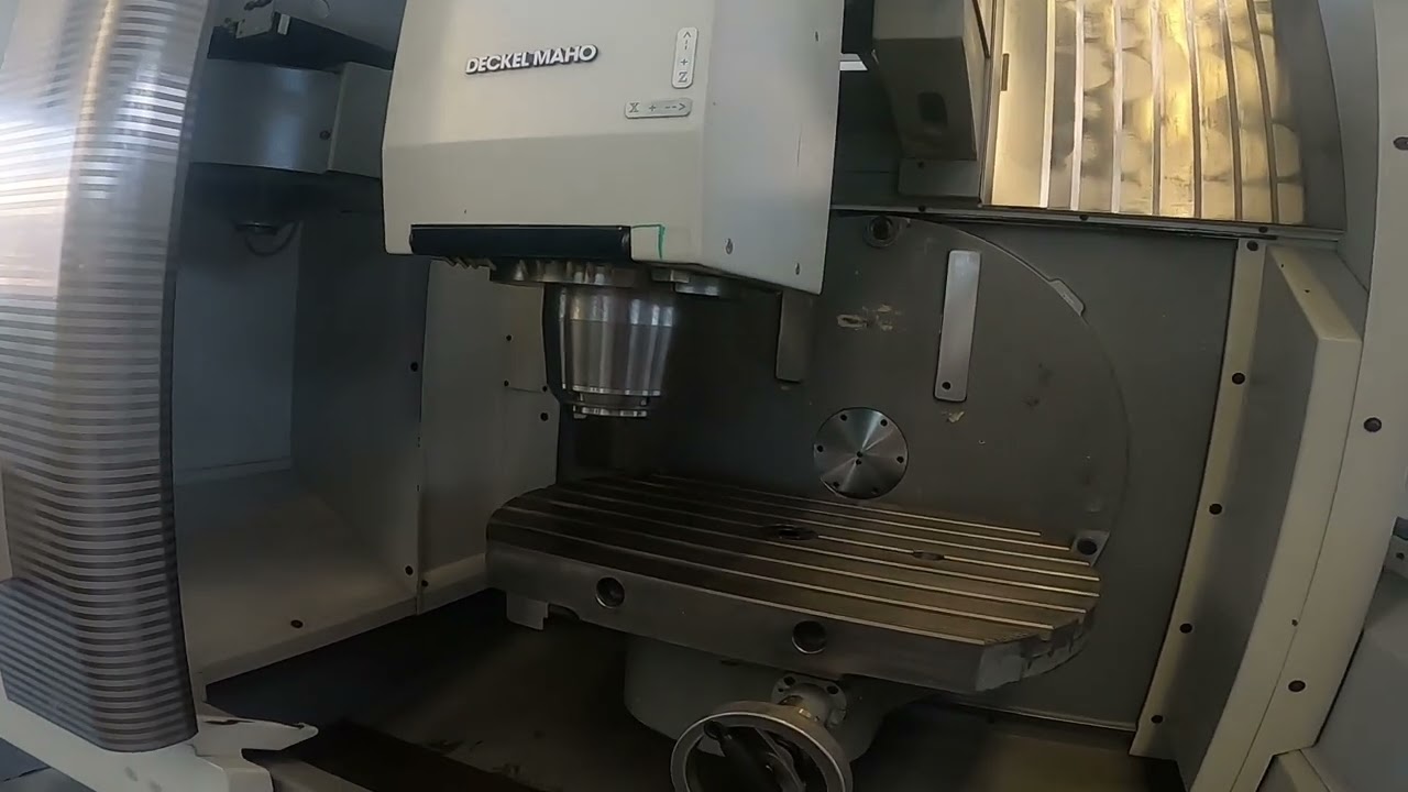 DECKEL-MAHO DMU 50T
