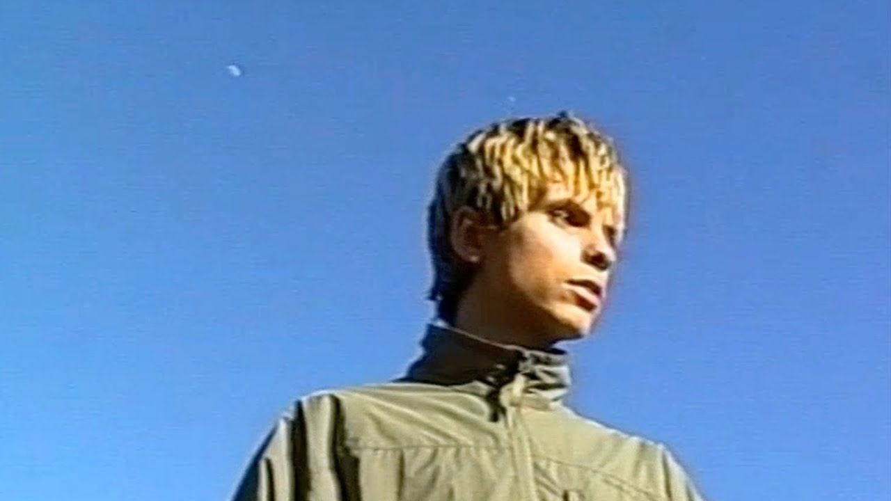 VAN HOLZEN - 25 (Offizielles Musikvideo)