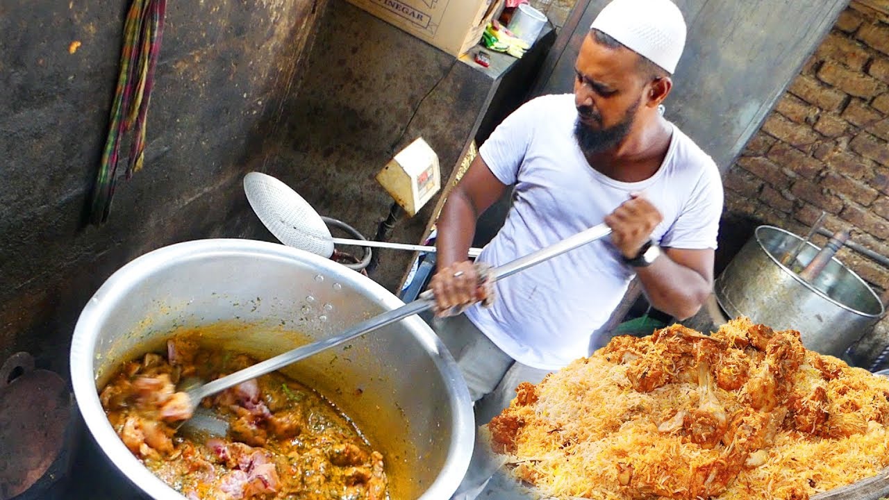 Chicken Biryani Making @ BIRYANI POINT| Indian Street Food/C53
