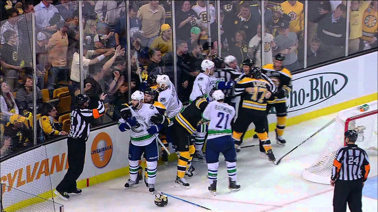 Milan Lucic Taunts Alex Burrows With Finger