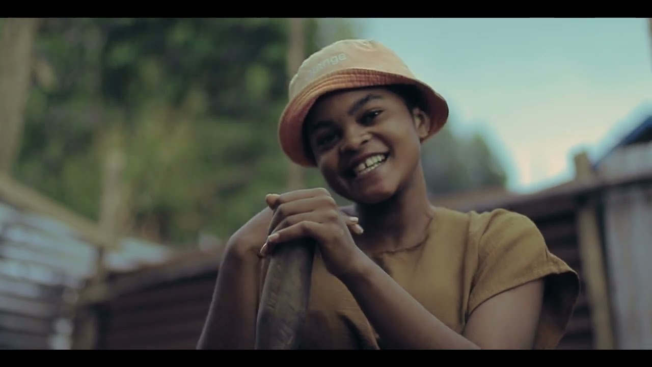 Alia Kas - MAMAN (Official video)