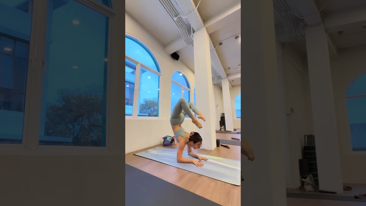Nasya Marcella STRETCHING