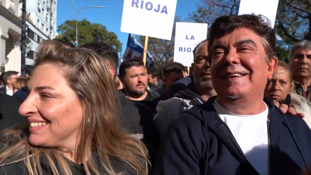 2025 06 18 FE MARCHA CRISTINA TV V3