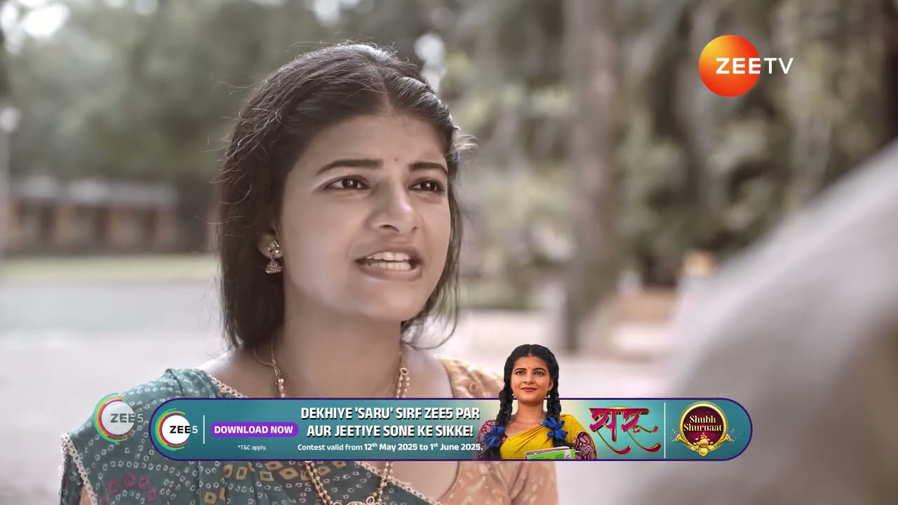 Saru | Anika tries to humiliate Phulla in front of all.