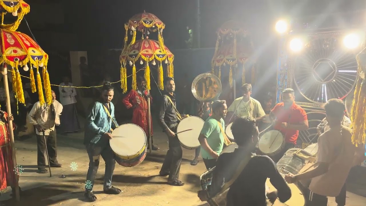 Chala chala re Chala mera taj ka sandal (i group sheri band jalna band pad band) 