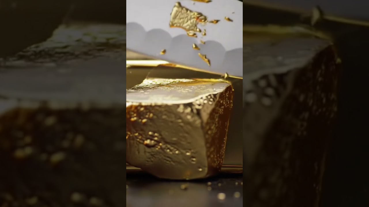satisfying video of chopping a golf bar into pieces #viral #fyp #reach #trend #satisfying