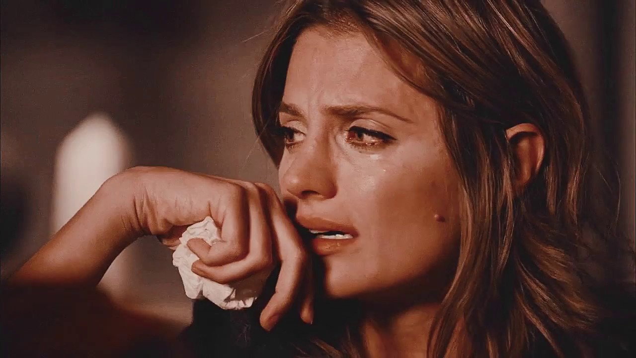 helen magnus/kate beckett || when your world breaks to pieces