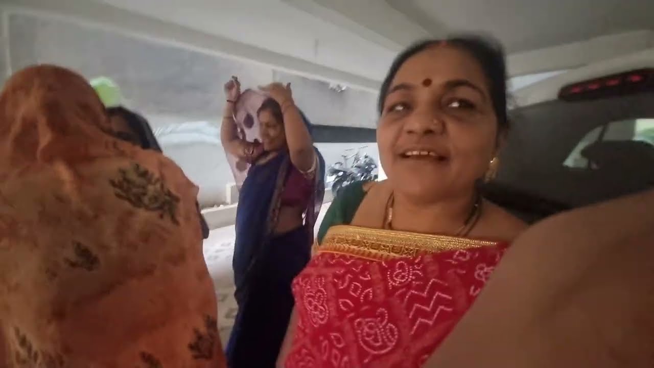 Bua Chali Apne Ghar 