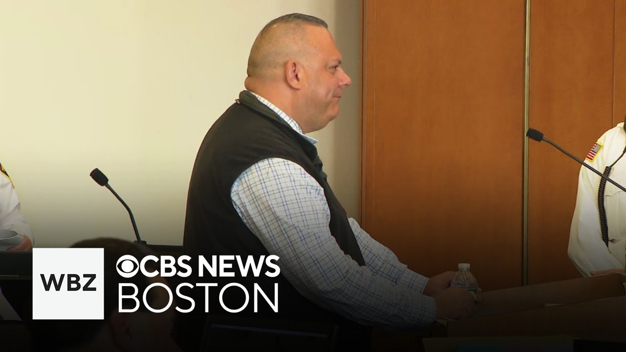 Change of plea delayed for Methuen police officer accused of faking credentials