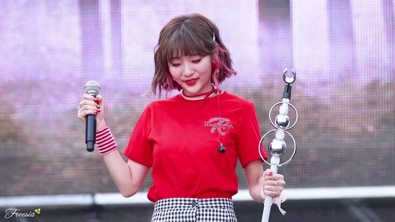 볼빨간사춘기 - 처음부터너와나 (180526 fineday 페스티벌)