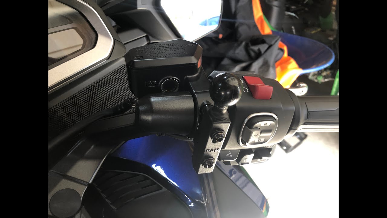 Honda Goldwing 2018+ Right Handlebar Ram Ball Mount Installation